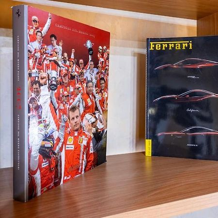 Ferrari Museum & Train Station - Il Cavallino Loft Apartment Модена Екстериор снимка